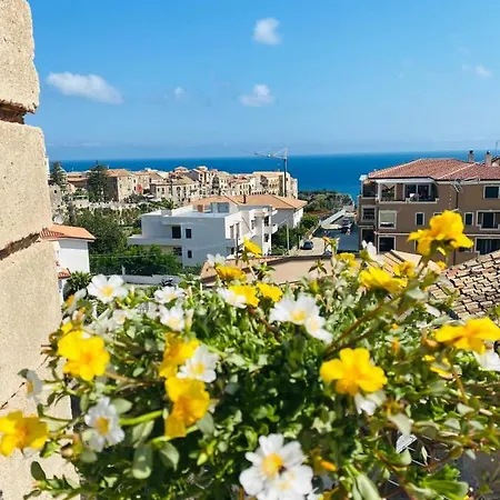 Fior Dei Carmeliti And Parking