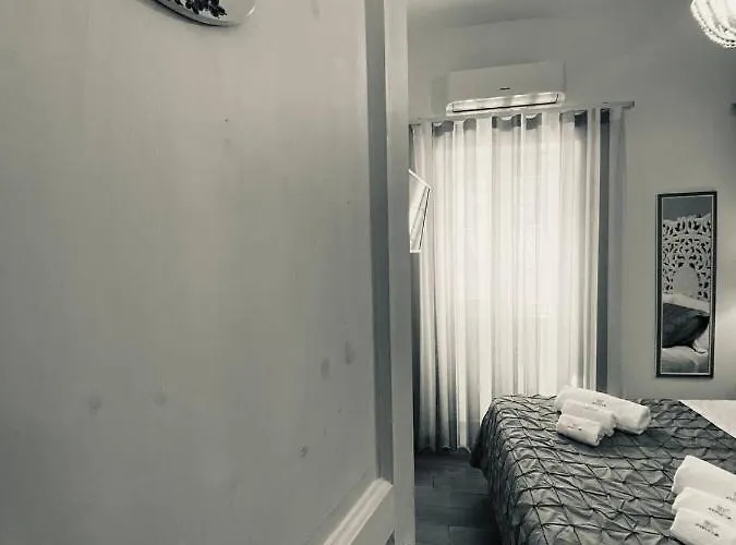 Fior Dei Carmeliti And Parking Gæstehus