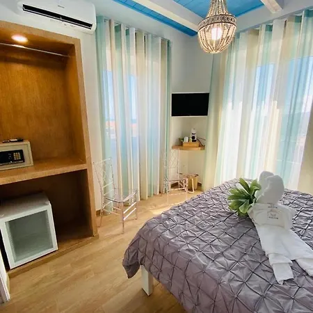 Fior Dei Carmeliti And Parking 게스트하우스 트로페아