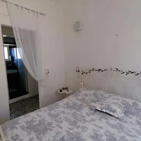 Fior Dei Carmeliti And Parking 4* טרופאה