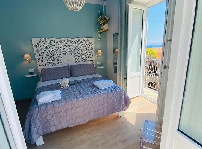 Гостевой дом Fior Dei Carmeliti And Parking