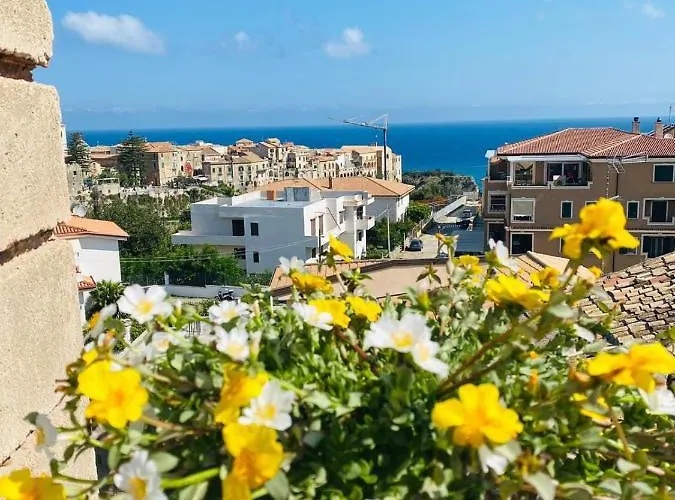 Fior Dei Carmeliti And Parking