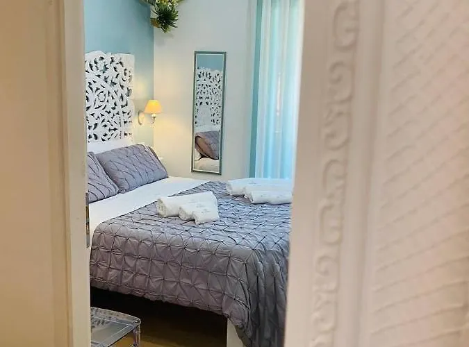 Гостевой дом Fior Dei Carmeliti And Parking Тропея